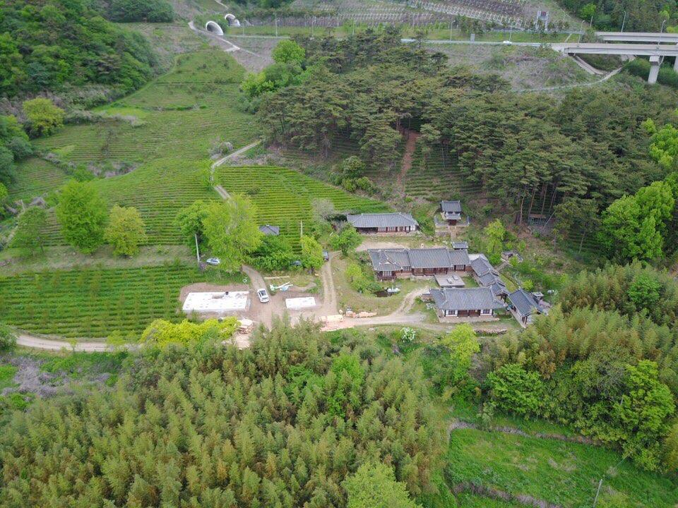 Отель Korean Traditional House - Chungnokdang Boseong Экстерьер фото